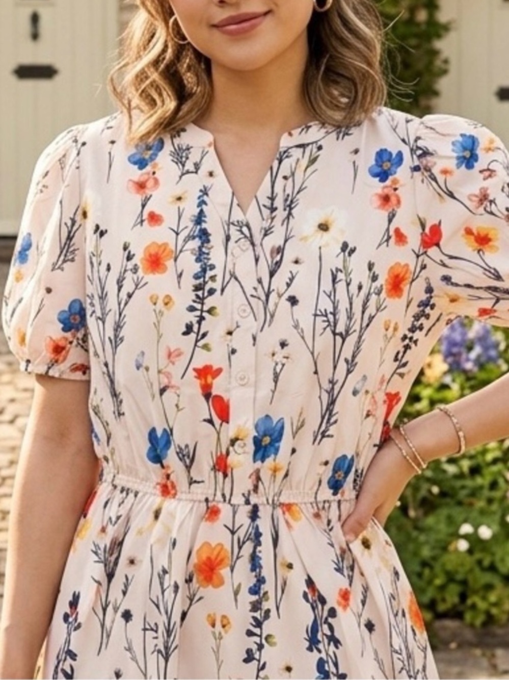 Floral Puff-Sleeve Blouse - Cream with Blue & Orange Print 🌼